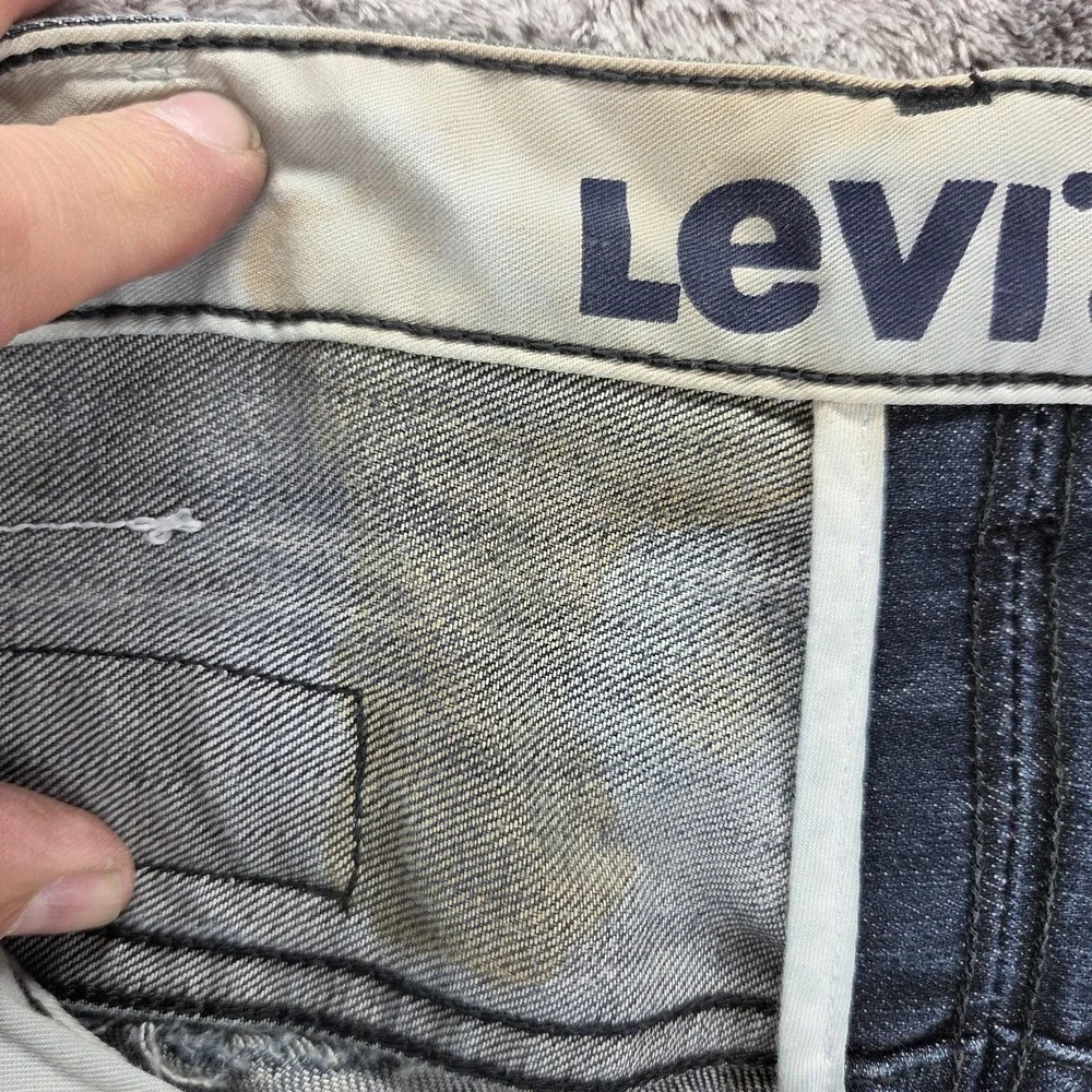 Vintage Levis Blue Star Jeans Mens Blue Buckle Back Honeycomb Zip Fly Fits 32x30